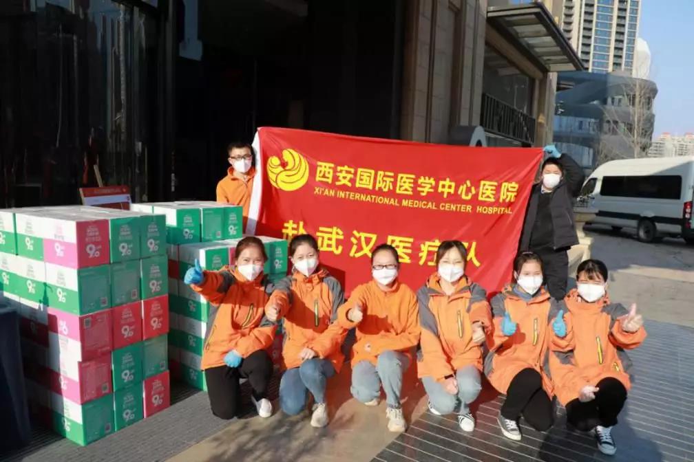 向醫(yī)療隊的女漢子致敬！