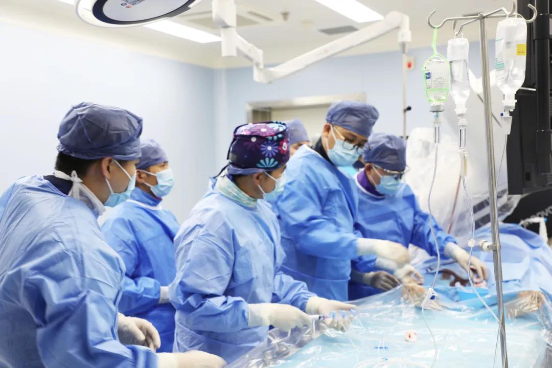 兩場(chǎng)直播愛(ài)你在“心”里，數(shù)萬(wàn)人受益