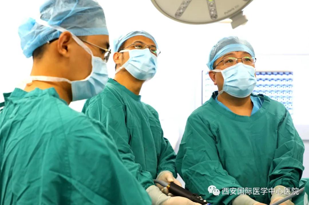 19年了，手上“汗流成河”！兩個(gè)小切口就治好這個(gè)“怪病”