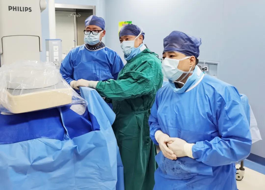 百歲老人吃飯難題解決了！