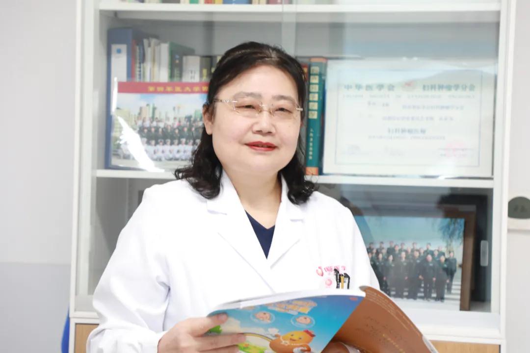 健康時報(bào)—黃艷紅：中國首例“添宮寶寶”第一人