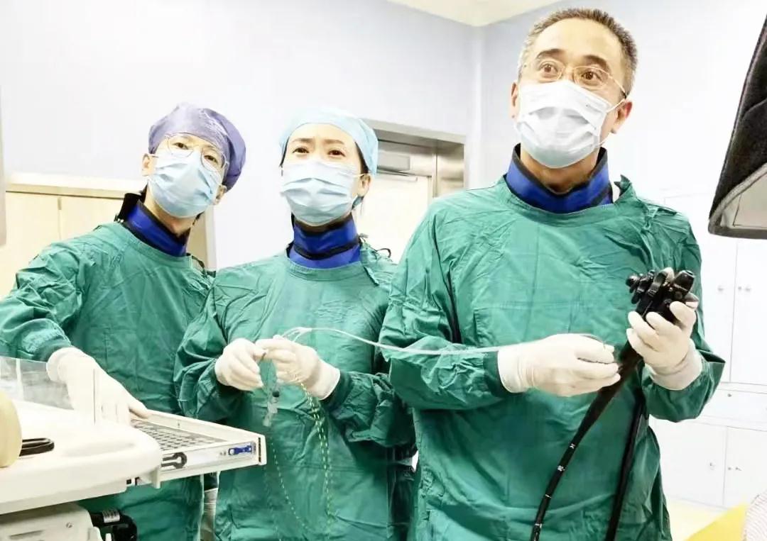 “超級(jí)微創(chuàng)手術(shù)”取出結(jié)石！ 87歲老人轉(zhuǎn)危為安