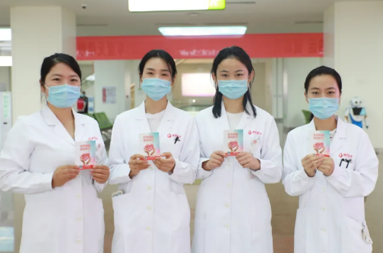 傳遞愛心 拯救生命——我院舉行“服務十四運，健康我的城”無償獻血活動