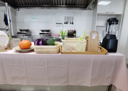 “愛(ài)心廚房”做出了地道的“家鄉(xiāng)味”——來(lái)自西安國(guó)際醫(yī)學(xué)中心醫(yī)院報(bào)道之一