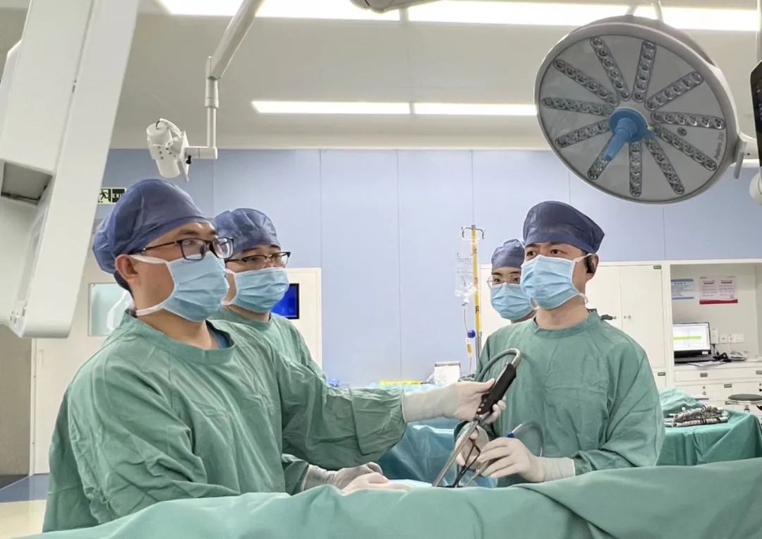 3cm切口解決10cm巨大腫瘤困擾！