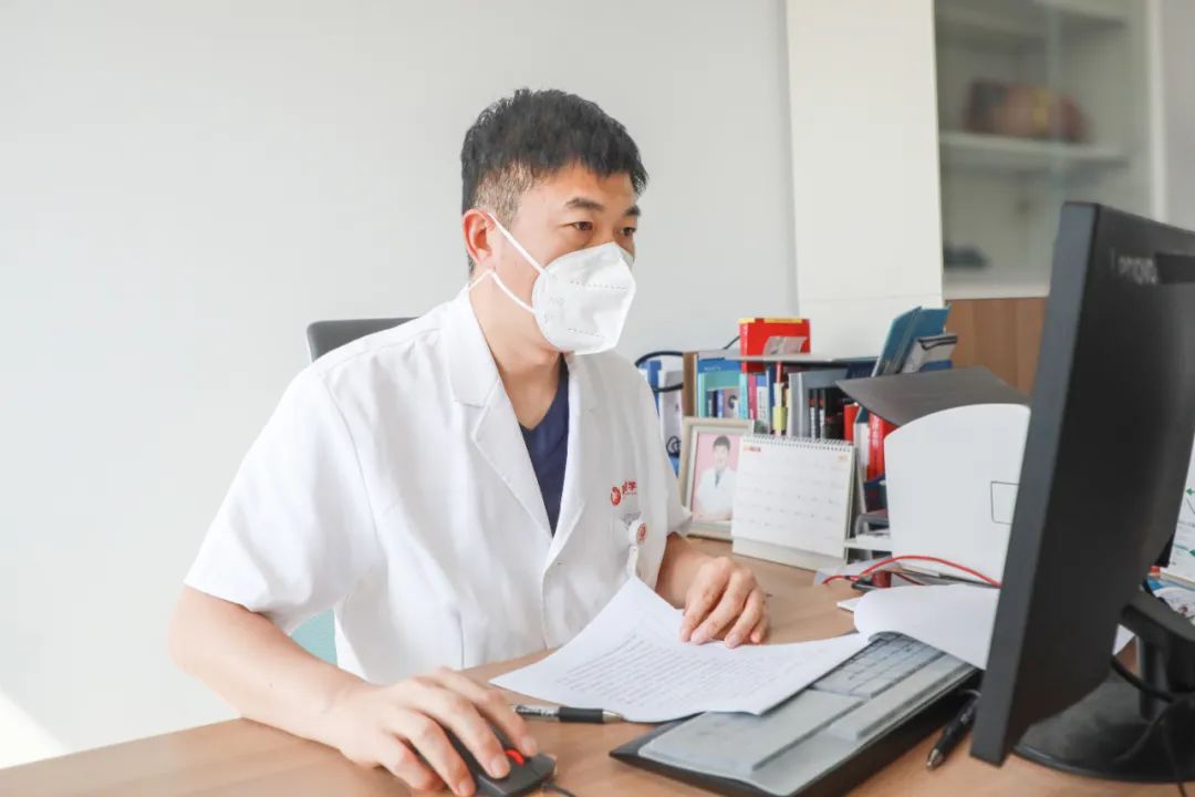 心內(nèi)科陳效安醫(yī)生連線陜西臺《閃耀三秦》，暢談醫(yī)生成長之路