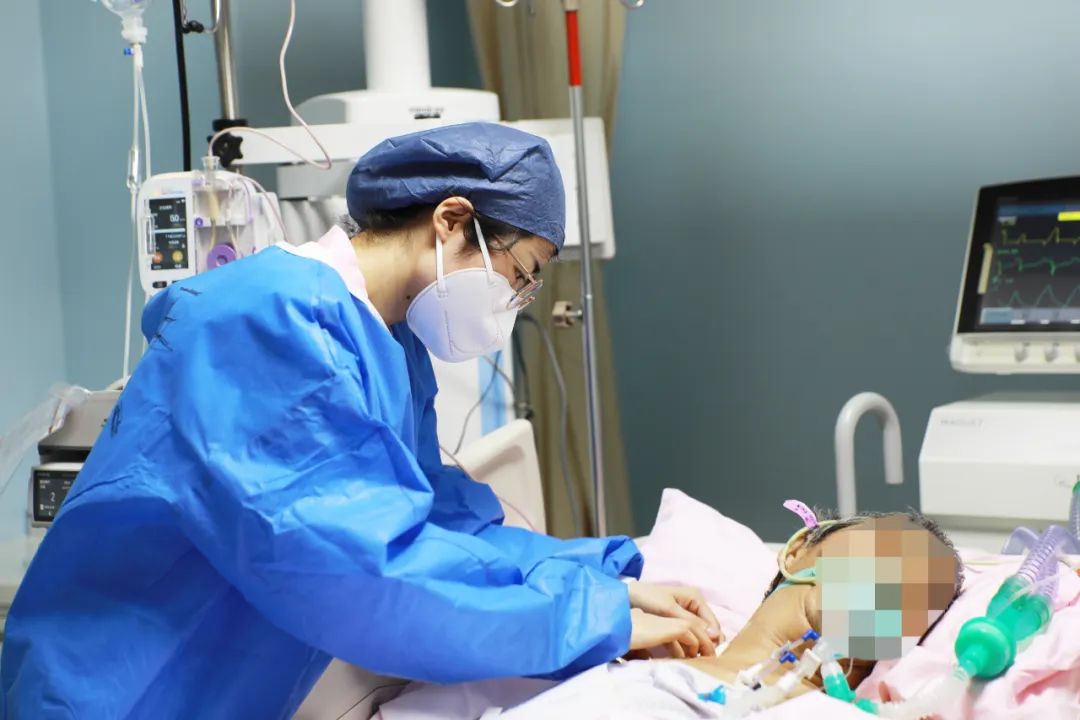 征衣不解，堅若磐石——致敬堅守2022最后一班崗的你們