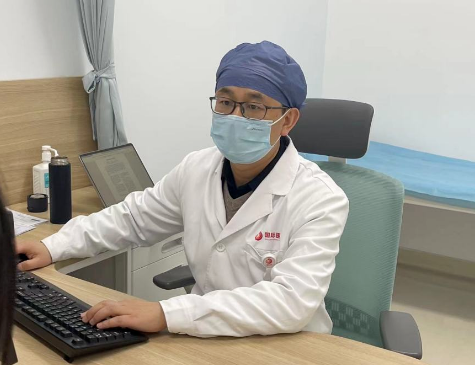 愿胡某宇悲劇不再上演！我院開設“厭學門診”撥打電話89811919咨詢