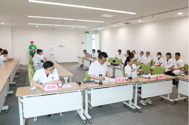 助推學(xué)科高質(zhì)量發(fā)展！我院舉行2021年院級課題中期答辯會