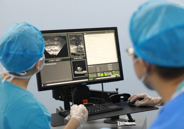 我院完成西北首例經(jīng)直腸高能聚焦超聲前列腺癌消融（AI HIFU）手術