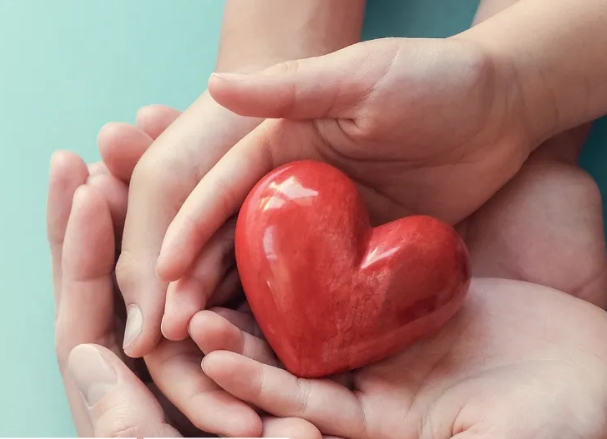 心梗救治日|牢記兩個“120”：及時撥打120電話，黃金“120”分鐘內(nèi)有效救治！