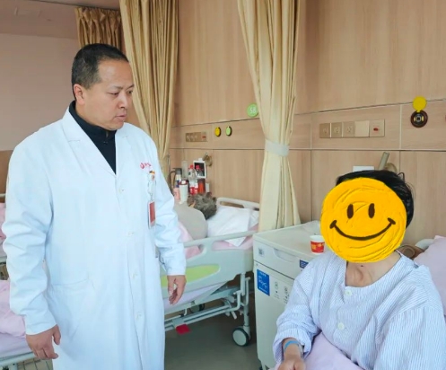 視力模糊、頭暈頭痛？專家：這項(xiàng)顱內(nèi)腫瘤檢查必不可少