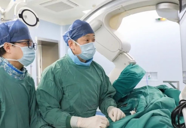 消化病醫(yī)院韓國(guó)宏院長(zhǎng)入選2025年“全球前2%頂尖科學(xué)家榜單”